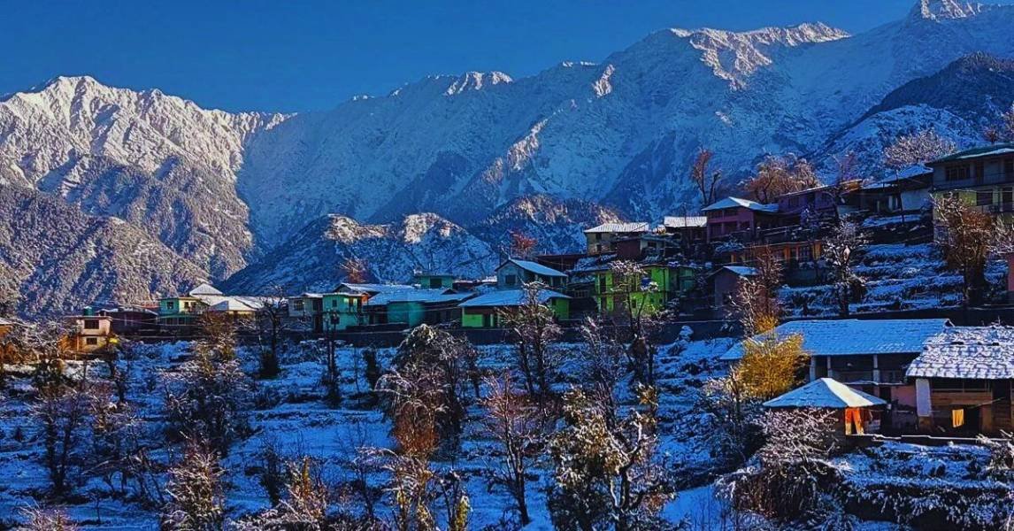 Dhauladhar Range – Snow Prediction in January 2026